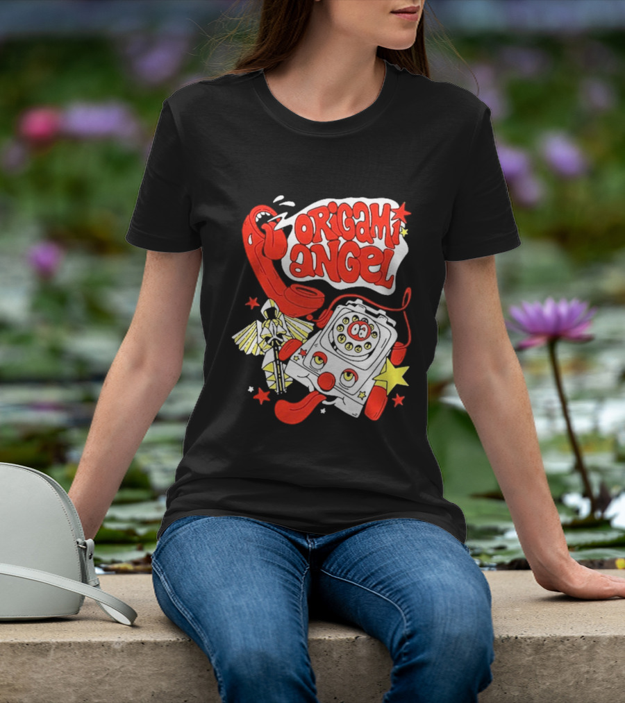 Origami Angel Retro Phone Illustration With Stars And Wings T-Shirt