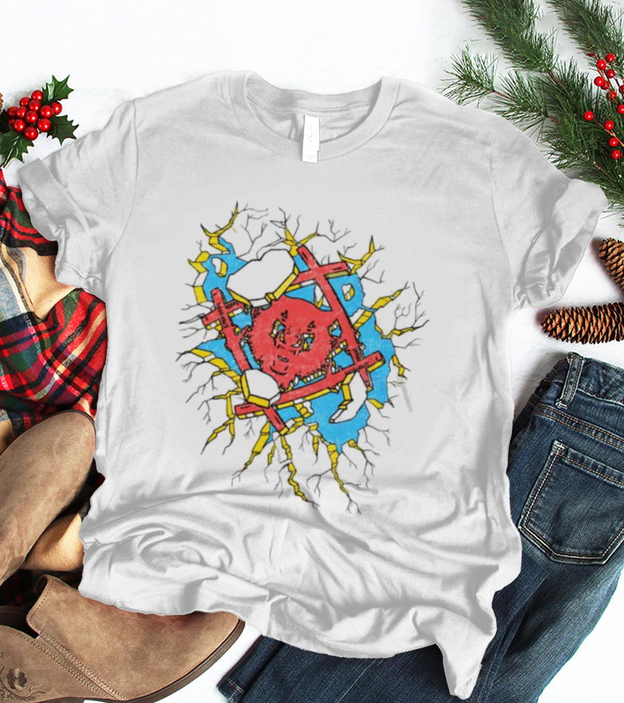 Hollowsquad La Store Hs Smash Fractured Red Face And Abstract Blue Yellow T-Shirt