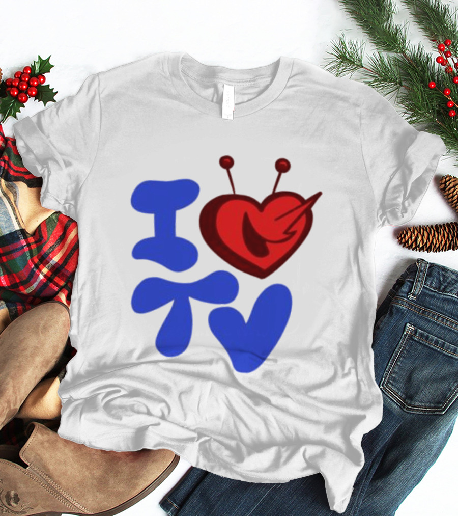 I Love TV Blue Red Heart Antenna T-Shirt