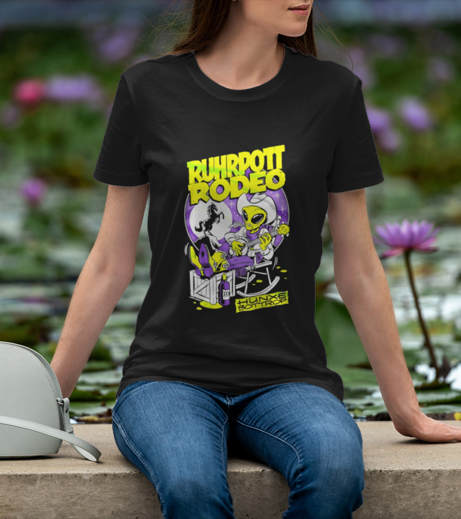 Ruhrpott Rodeo Hunxe Bottrop Extraterrestrial Banjo Player T-Shirt