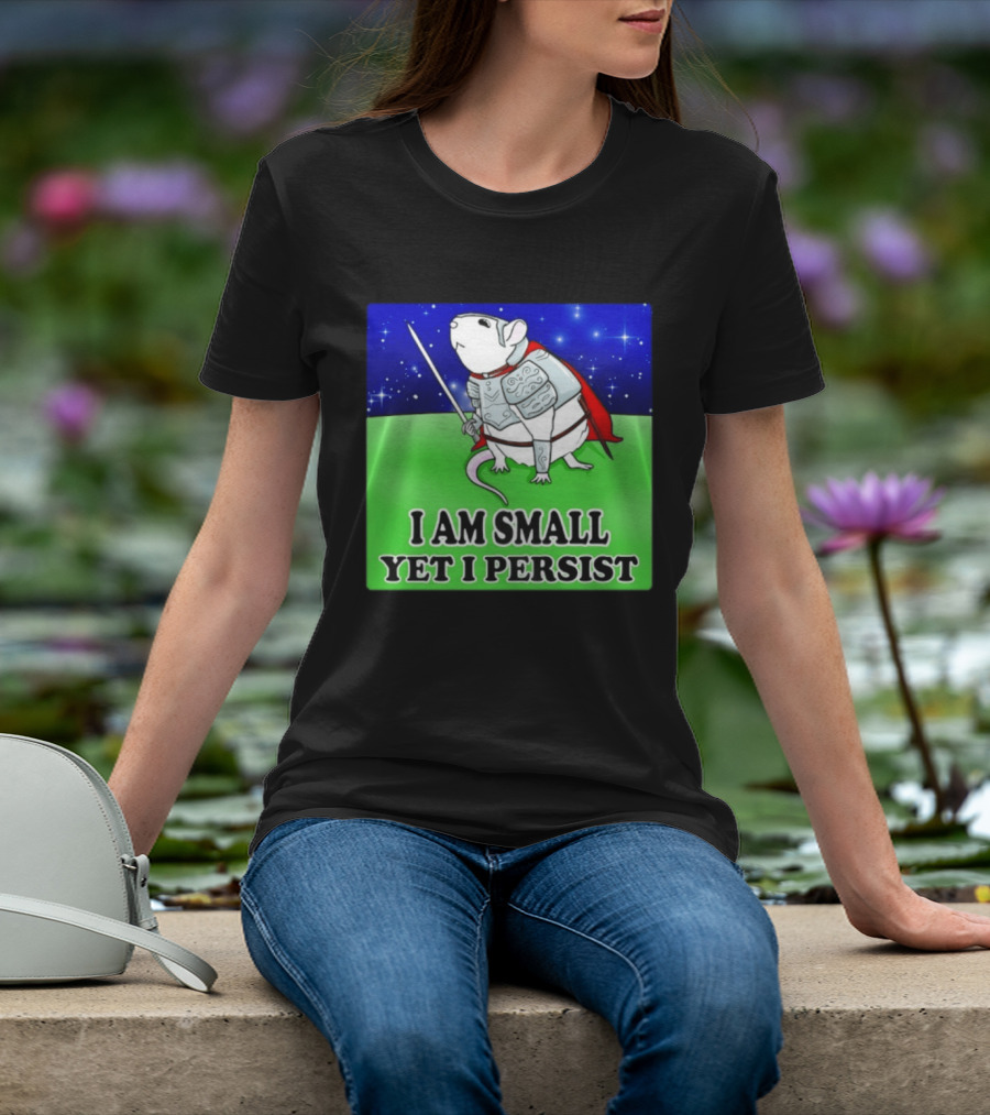 I Am Small Yet I Persist Knight Rat Armor Red Cape Stars T-Shirt