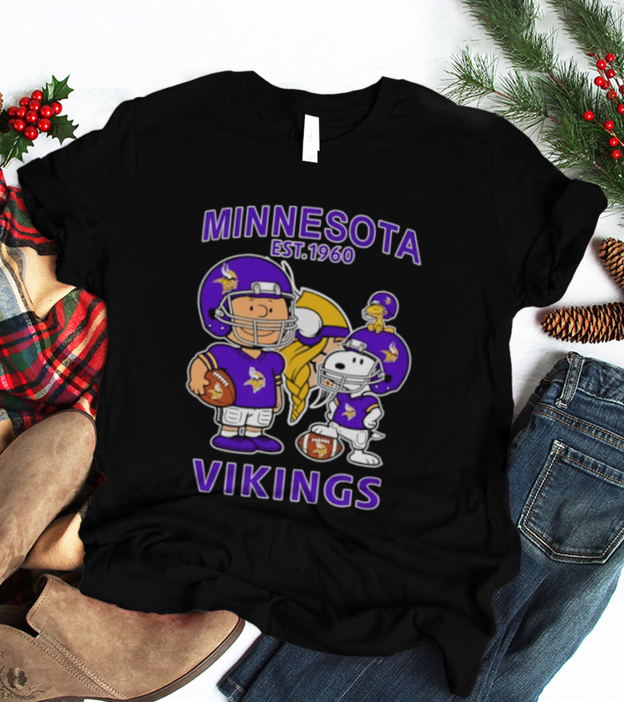 Minnesota Vikings Snoopy Charlie Brown Woodstock Est 1960 Football Team Fan Gear T-Shirt