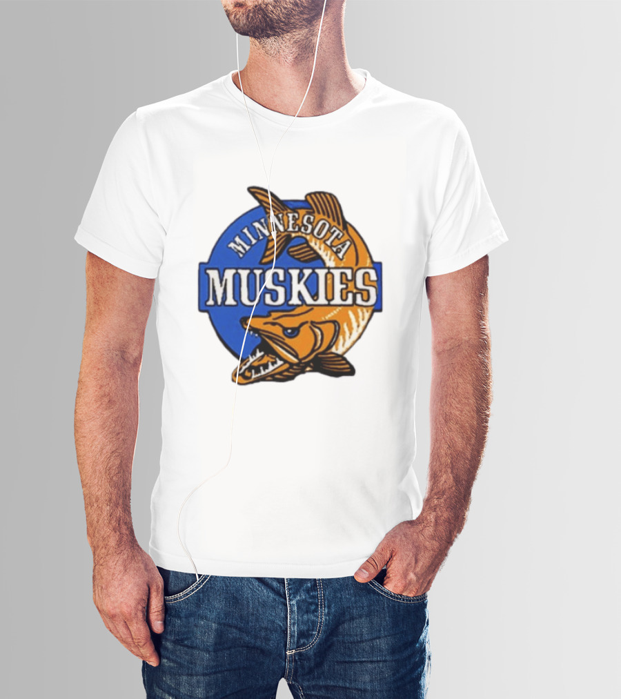 Minnesota Muskies Fishing Muskie T-Shirt
