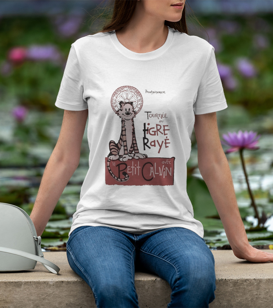Tournée Du Tigre Raye Le Petit Calvin Avec Hobbes T-Shirt