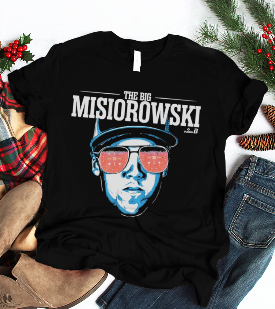 The Big Misiorowski Iconic Style With 32 Sunglasses And Cap T-Shirt