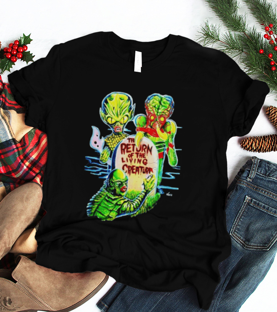 The Return Of The Living Creature Horror Movie Monsters And Tombstone Scene T-Shirt