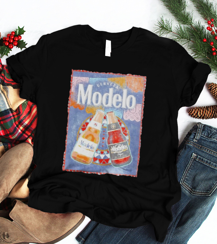 Cerveza Modelo Mexican Beer Bottles T-Shirt