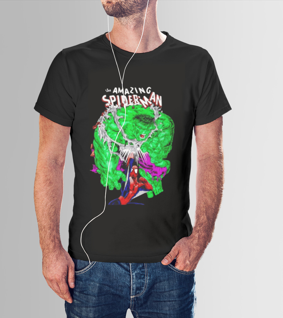 The Amazing Spider Man The Incredible Hulk Comic Style Showdown T-Shirt