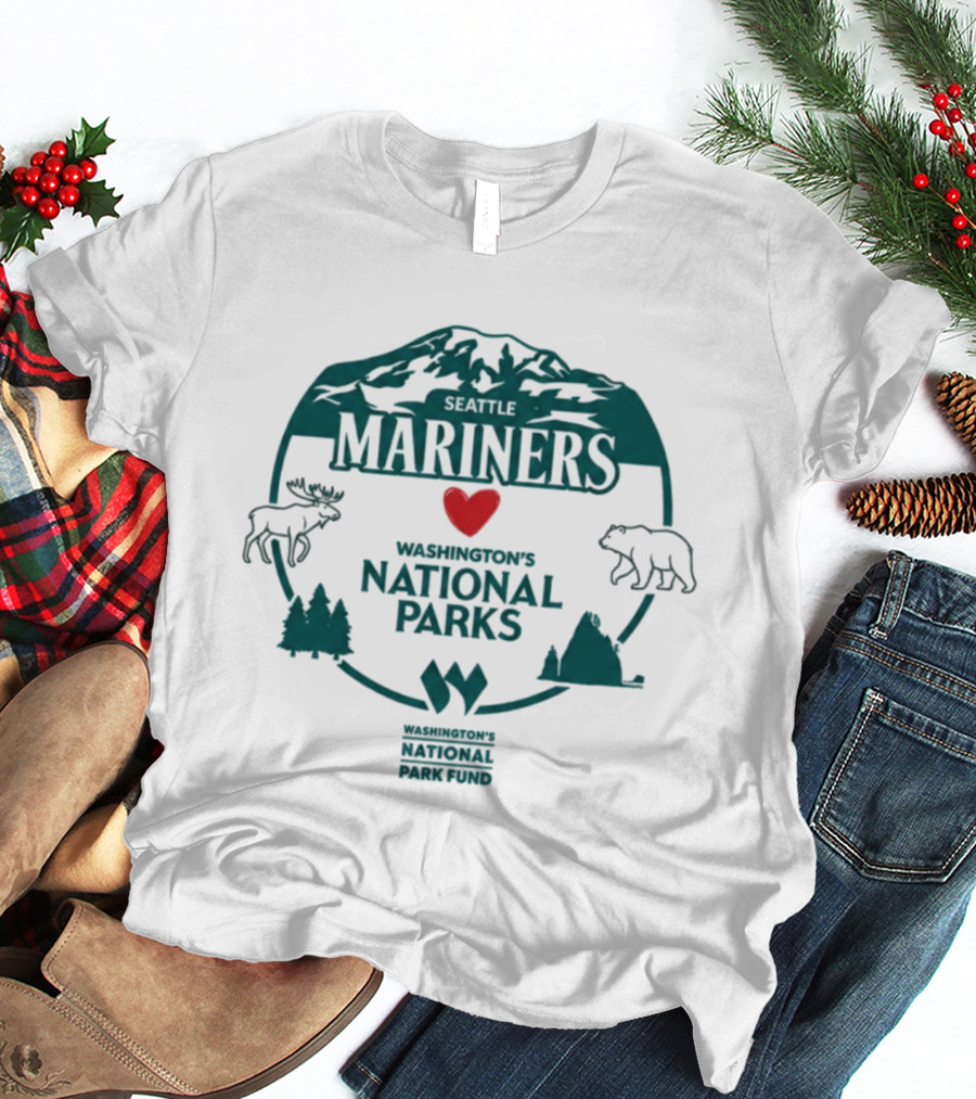 Mariners Love Washington's National Parks Nature Wildlife Mountain Forest Event T-Shirt
