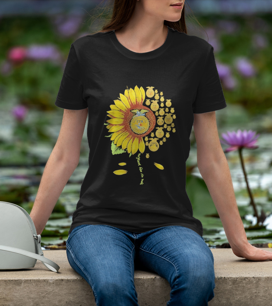 You Are My Sunshine FFA Sunflower Emblem Agricultural Education T-Shirt