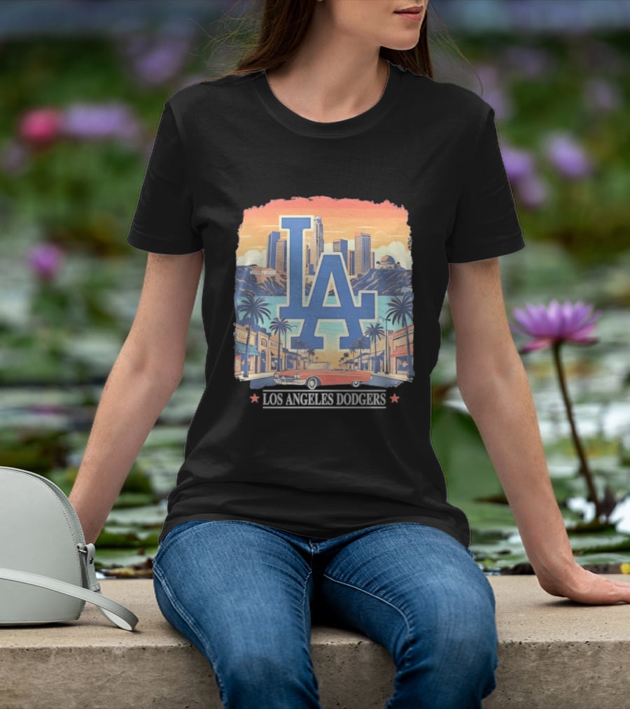 Los Angeles Dodgers LA Hollywood Skyline Classic Car T-Shirt