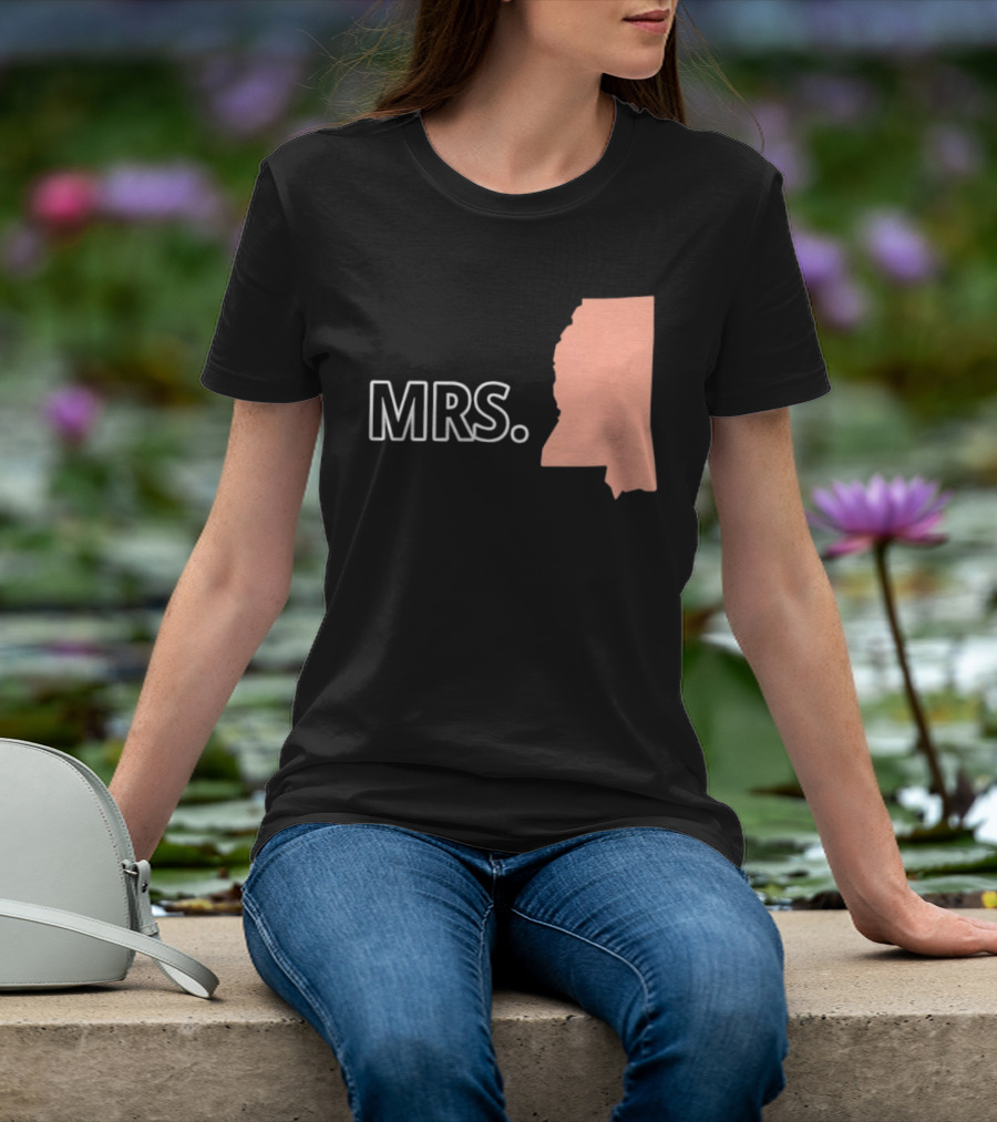 Mrs Mississippi State Map T-Shirt