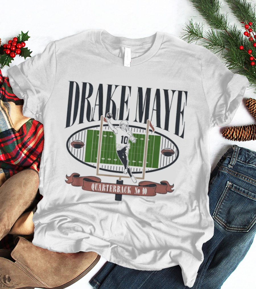 Drake Maye Quarterback No. 10 Football Gridiron Standouts T-Shirt