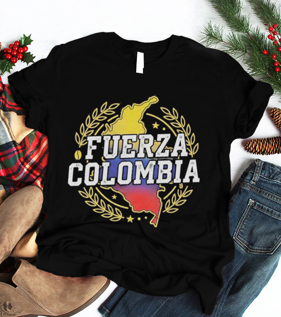 Fuerza Colombia Map Yellow Blue Red Laurel And Stars T-Shirt