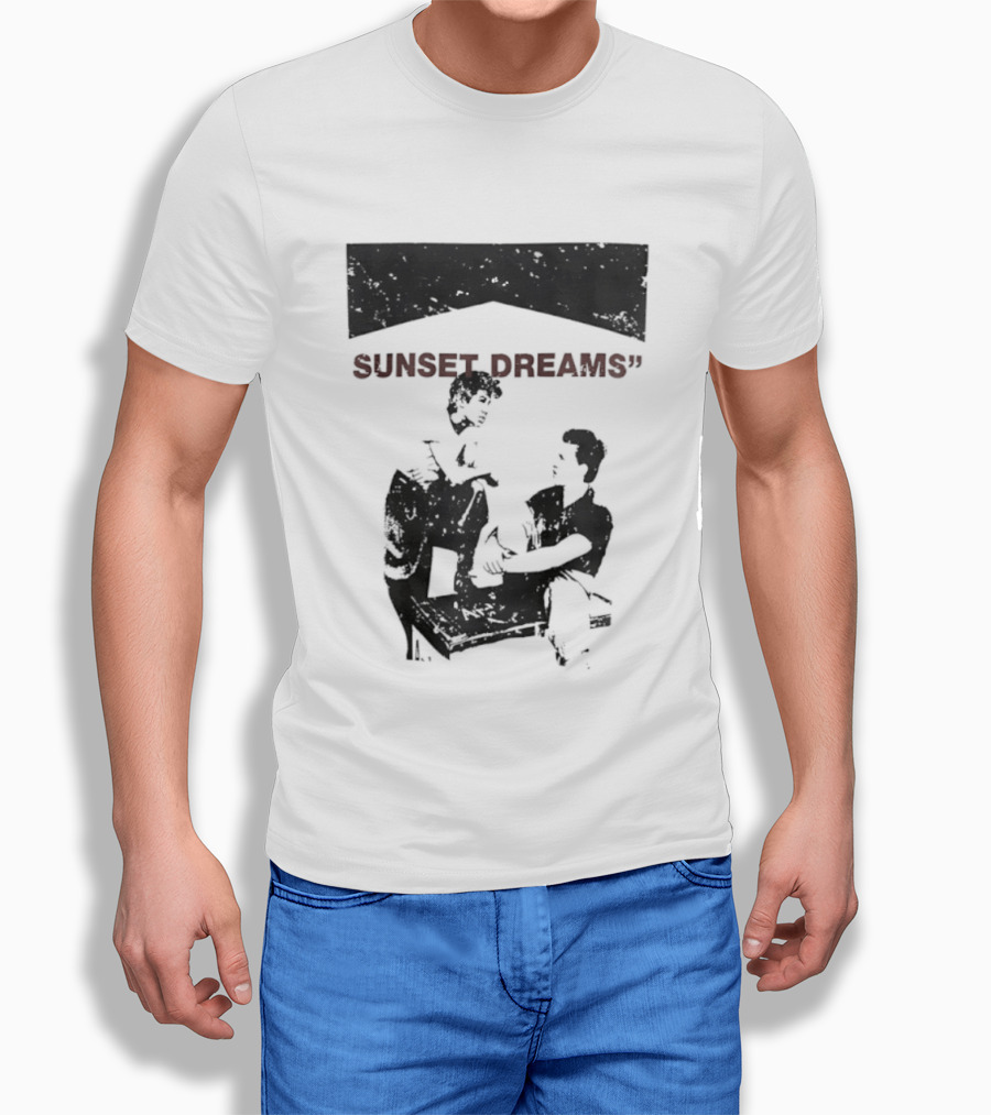 SUNSET DREAMS Streetwear T-Shirt
