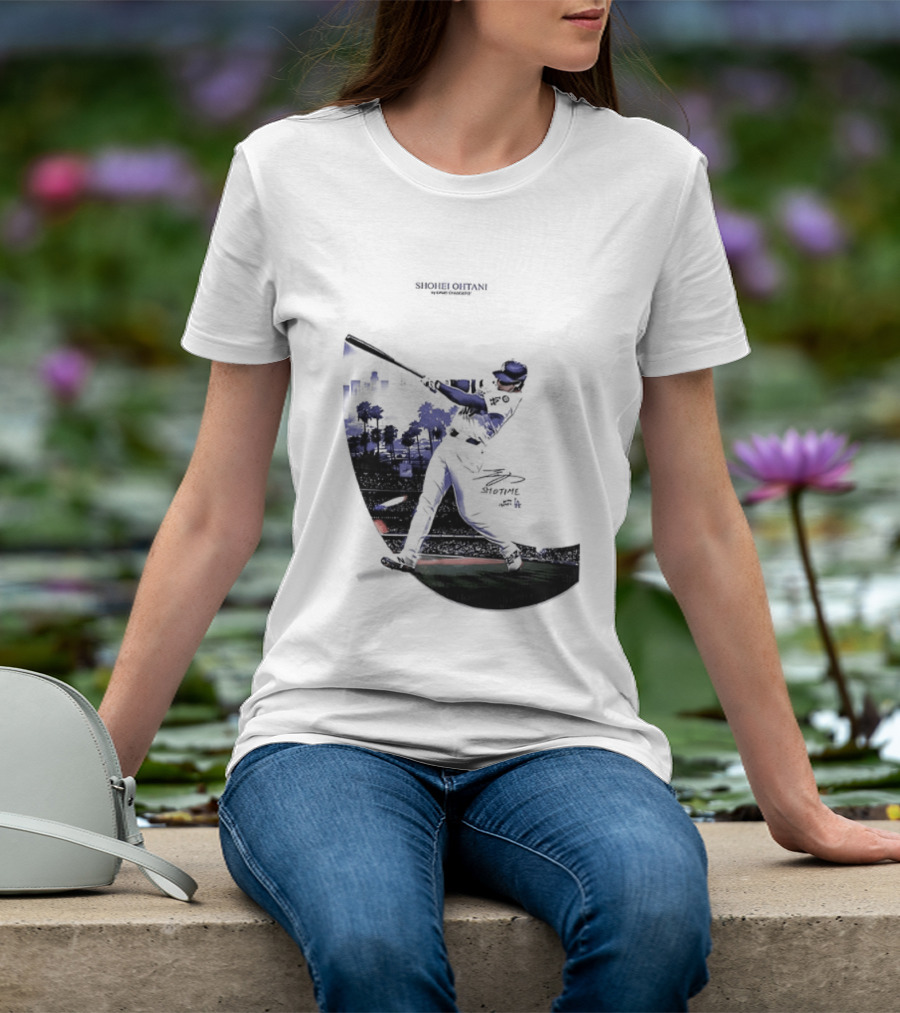 Shohei Ohtani 17 Los Angeles Angels MLB Slugger Swing Two Sided T-Shirt