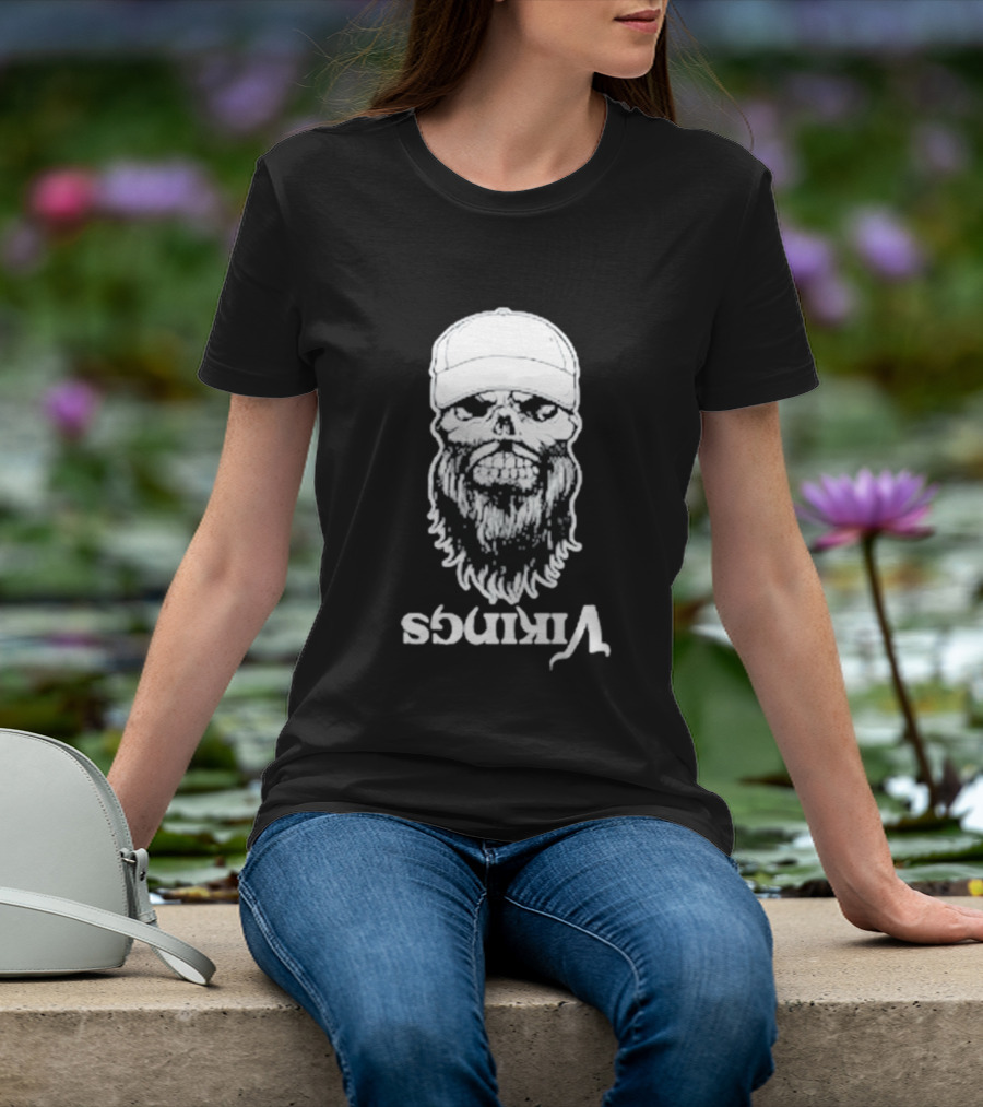 Luke Combs Vikings Tour Skull Beard Hat T-Shirt
