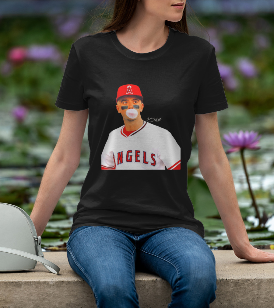 Zach Neto Los Angeles Angels 2026 MLB Season Bubblegum Moment T-Shirt