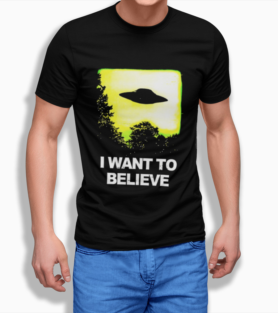 Alien I Want To Believe UFO Silhouette Paranormal Activity The Truth Is Out There T-Shirt