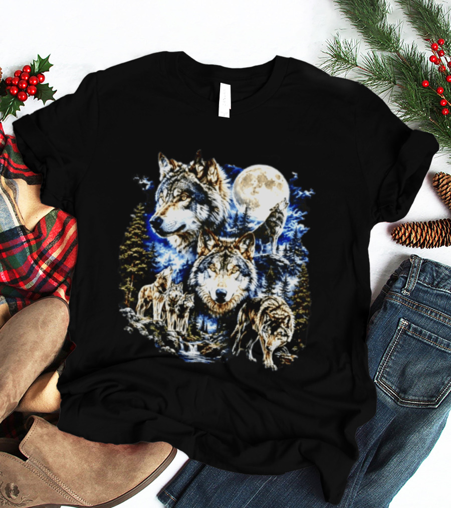 MS Studio Wolf Pack Full Moon Forest Wilderness Nature T-Shirt