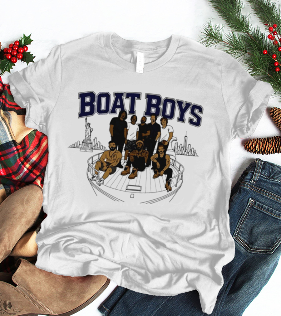 Boat Boys New York City Skyline Statue Of Liberty Group Giants T-Shirt