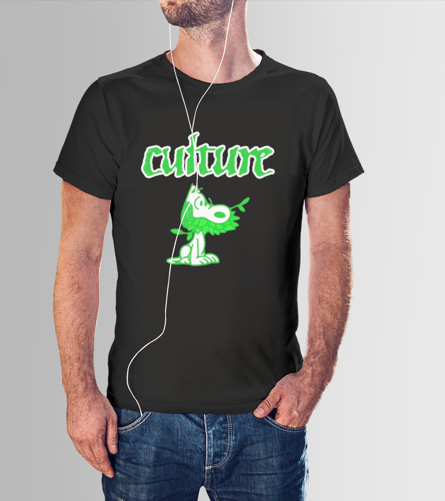 Culture Snoopy Peanuts Dog Leaf Crown T-Shirt