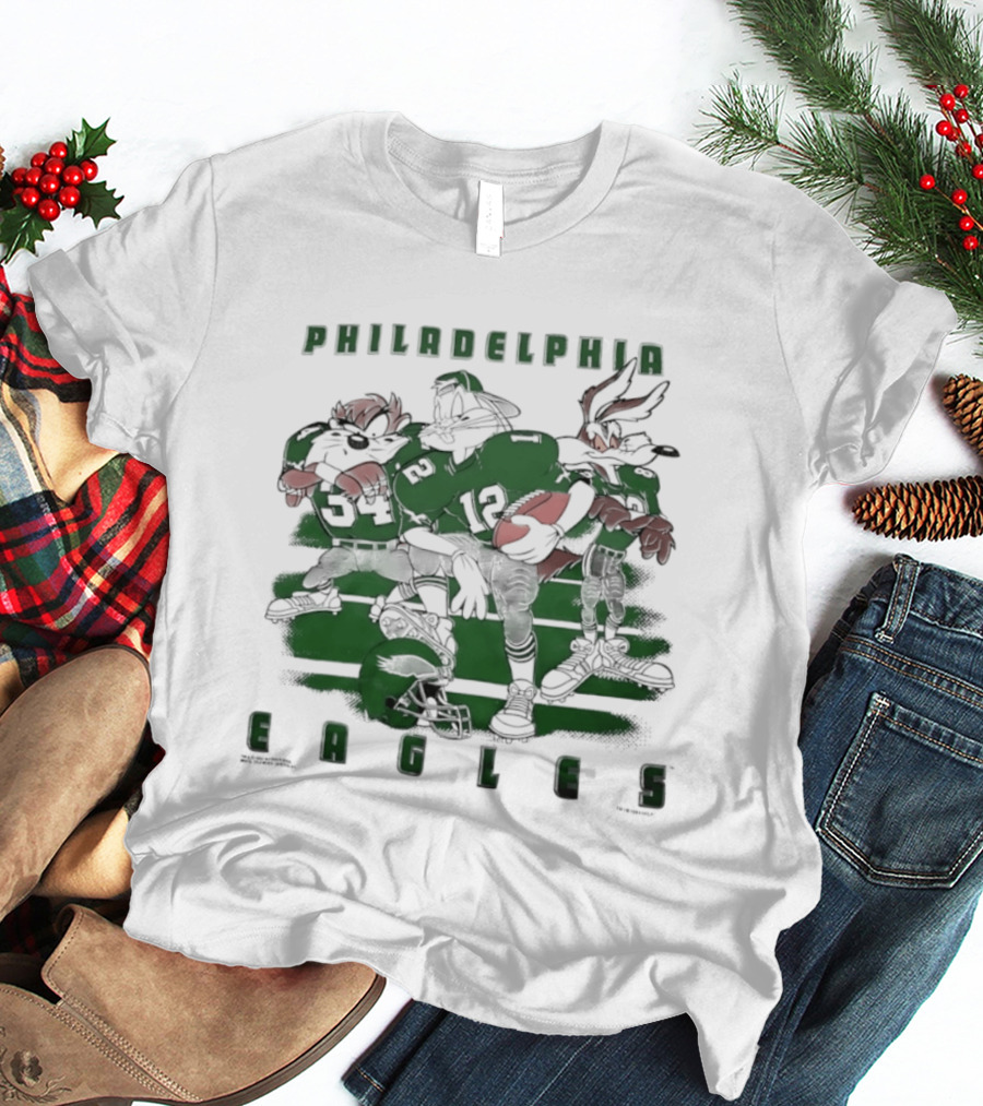 Philadelphia Eagles Taz Bugs Bunny Wile E Coyote Football Team Collaboration T-Shirt