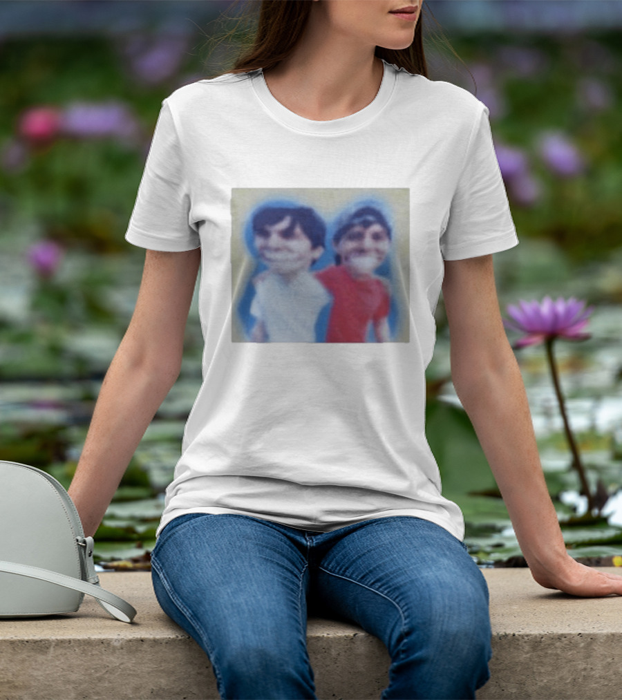 Slushy Noobs Hugging Cartoon Characters In Red And White Outfits T-Shirt