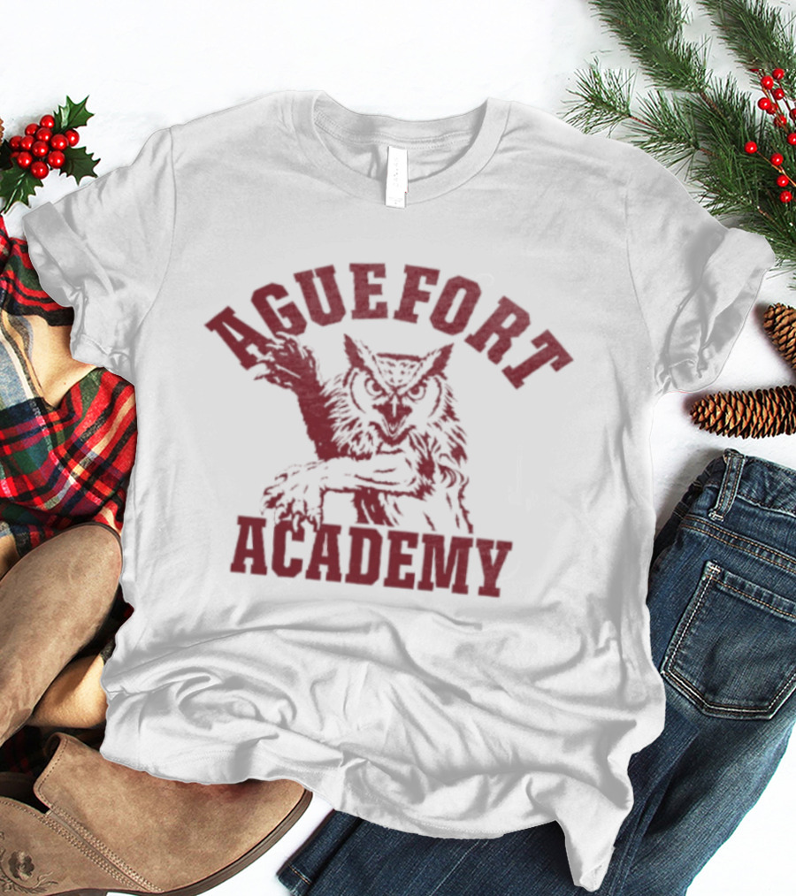 Aguefort Academy Owl Vintage Collegiate Style Owl T-Shirt