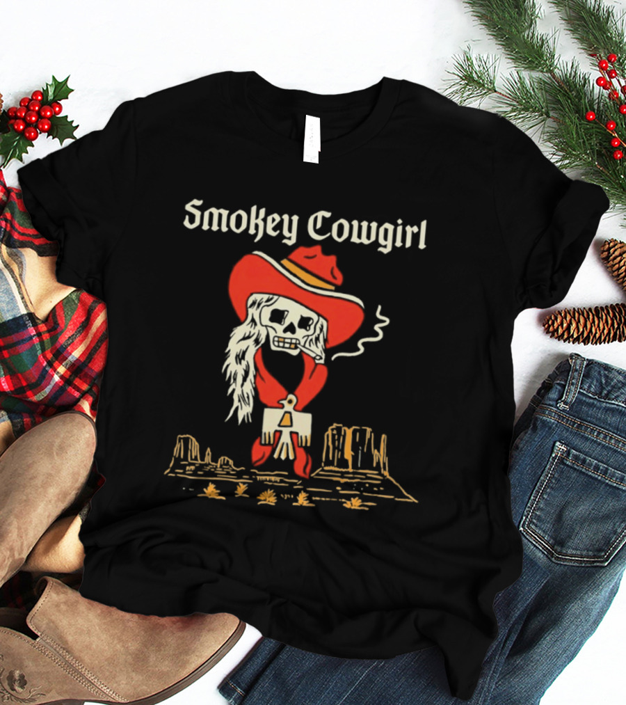 Smokey Cowgirl Western Skeleton Cowboy Desert Scene T-Shirt