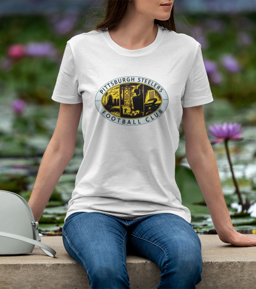 Pittsburgh Steelers Football Club Urban Skyline Distressed T-Shirt