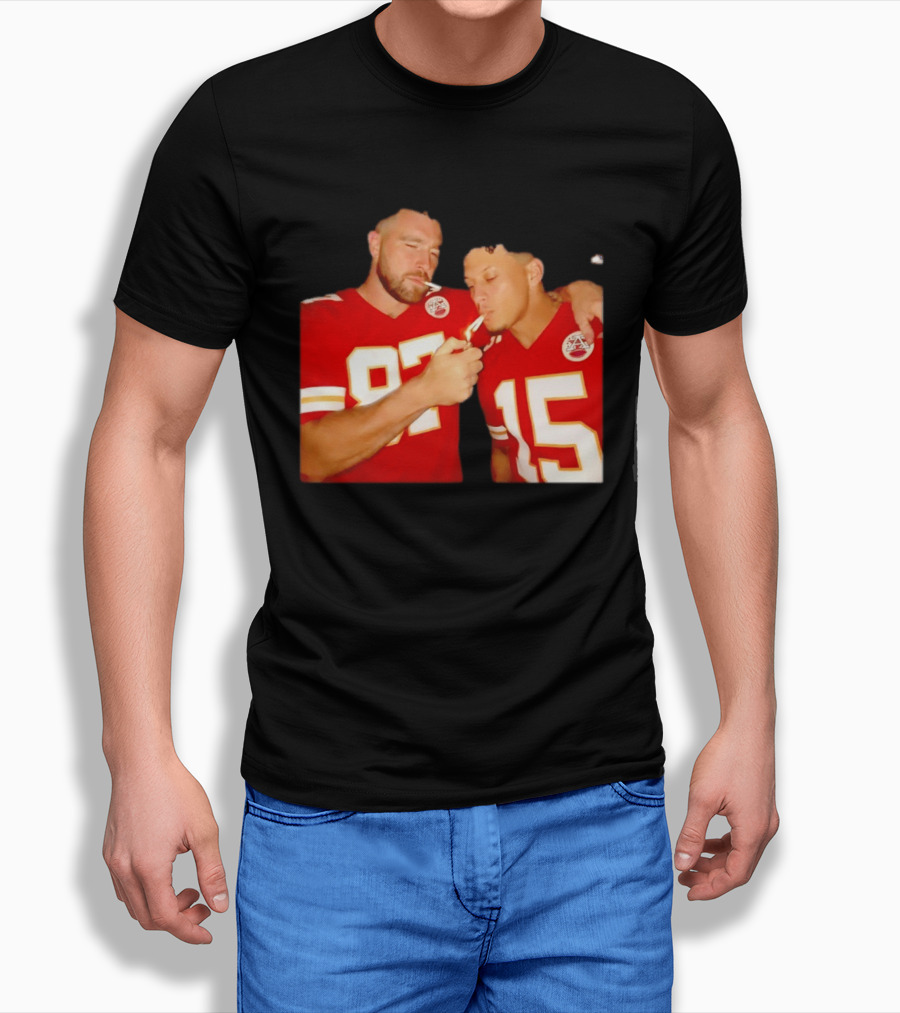 Kansas City Chiefs Mahomes Kelce Smoking 87 15 T-Shirt