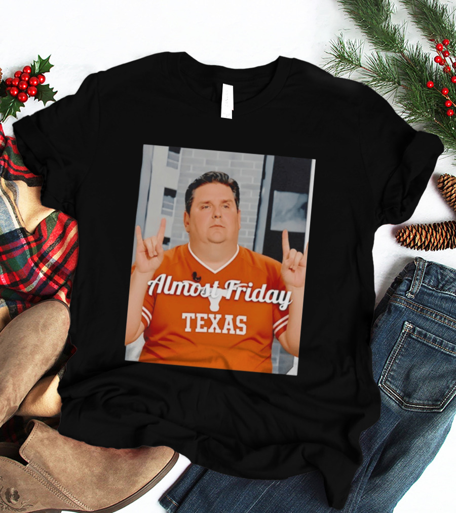 Almost Friday Texas Longhorn Hook 'EM T-Shirt