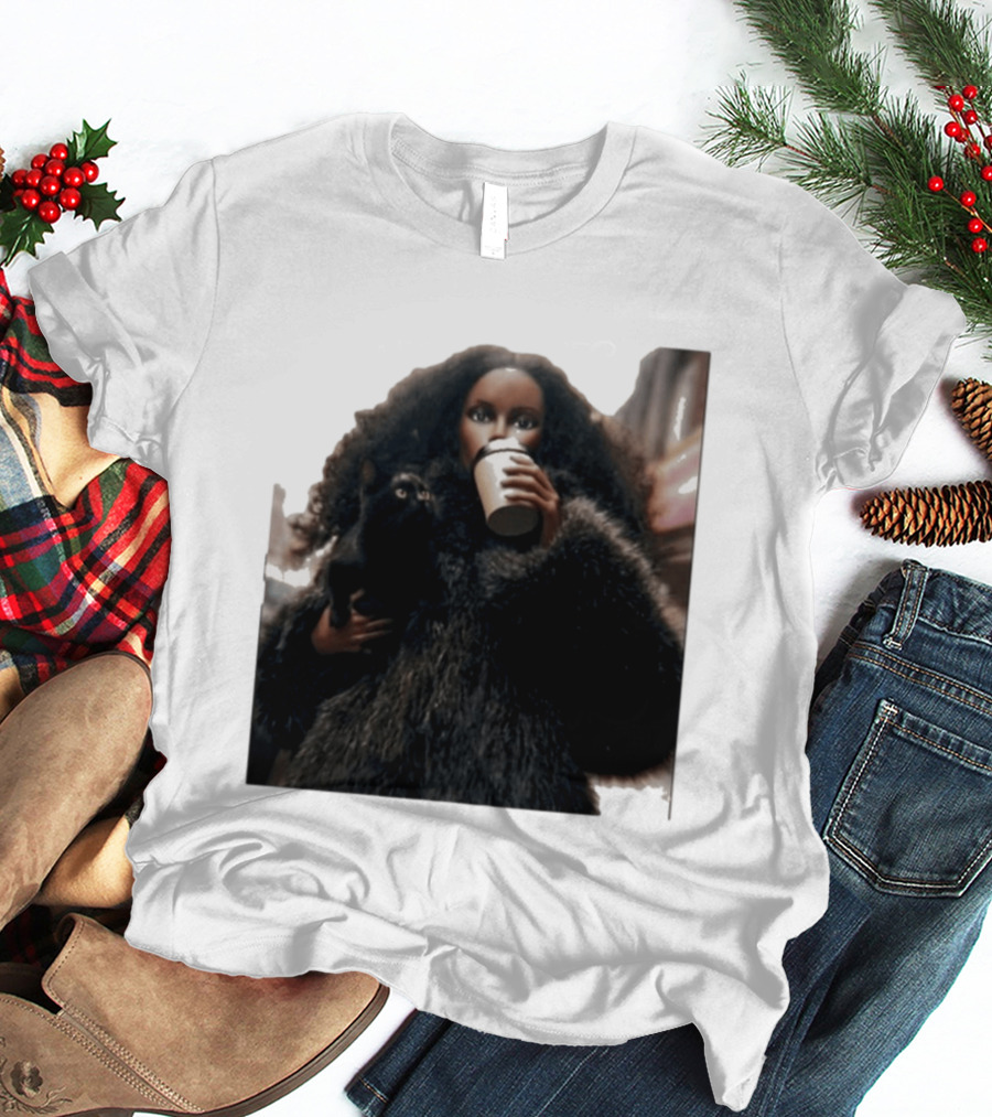 Diana's Cat Club Fashionable Coffee Moment With Furry Coat And Black Cat T-Shirt