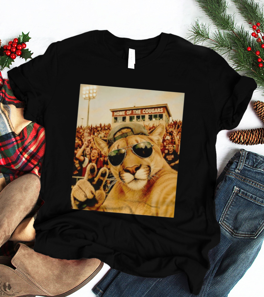 Cougar Selfie Home Of The Cougars Game Day Crowd T-Shirt