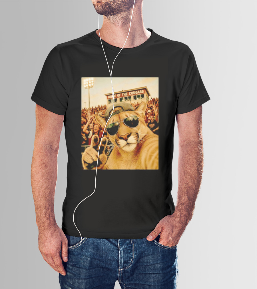 Cougar Selfie Home Of The Cougars Game Day Crowd T-Shirt