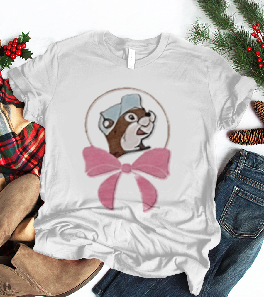 Buc Ee's Beaver With Pink Bow Icon In Circle T-Shirt