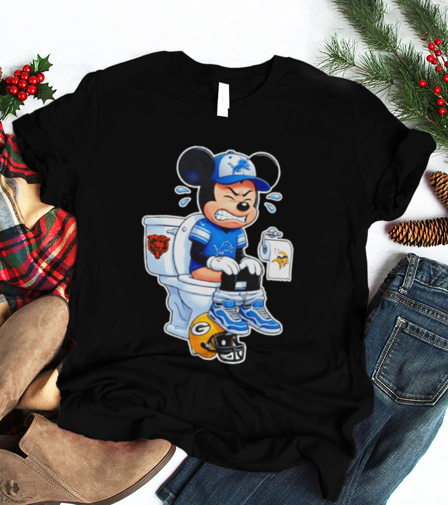 Detroit Lions Mickey Toilet Beating Bears Vikings Packers Football T-Shirt