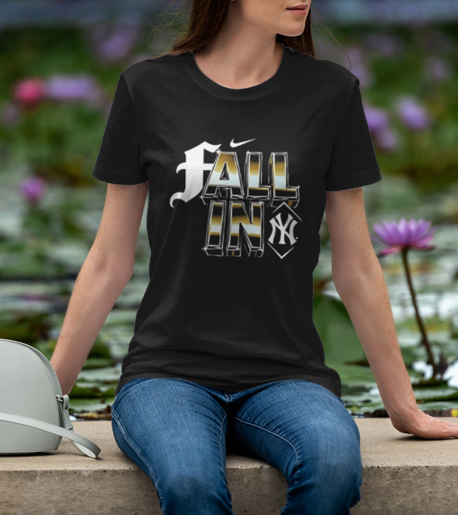 Nike New York Yankees Fall In 2026 Postseason T-Shirt
