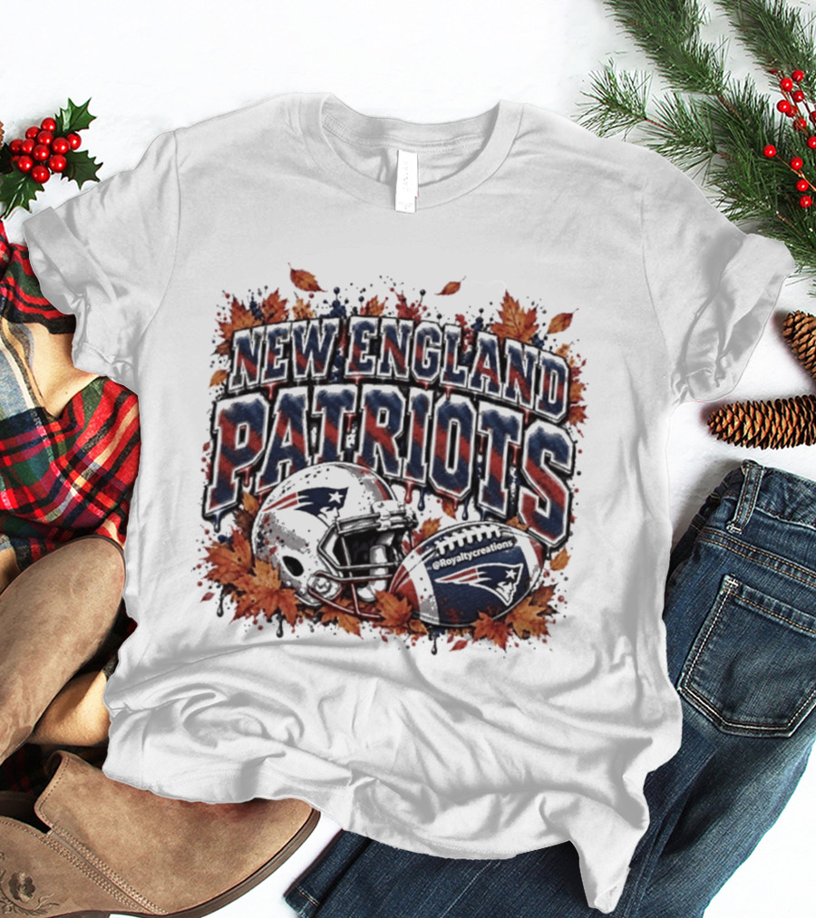 New England Patriots Football Helmet Autumn Leaves Halloween 2026 T-Shirt
