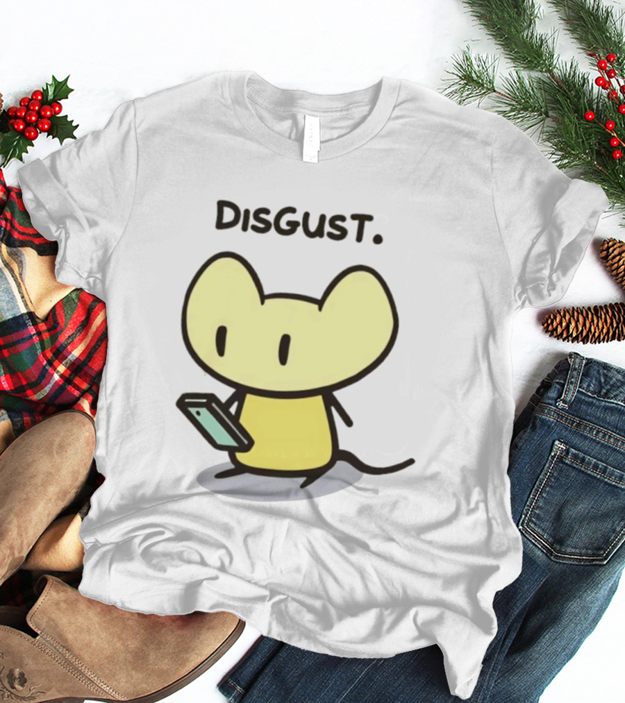 Disgust Mouse With Phone Vintage Humor T-Shirt
