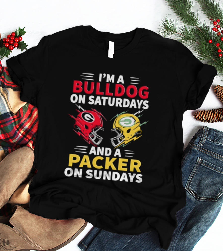 I'm A Bulldog On Saturdays And A Packer On Sundays Football Helmets T-Shirt