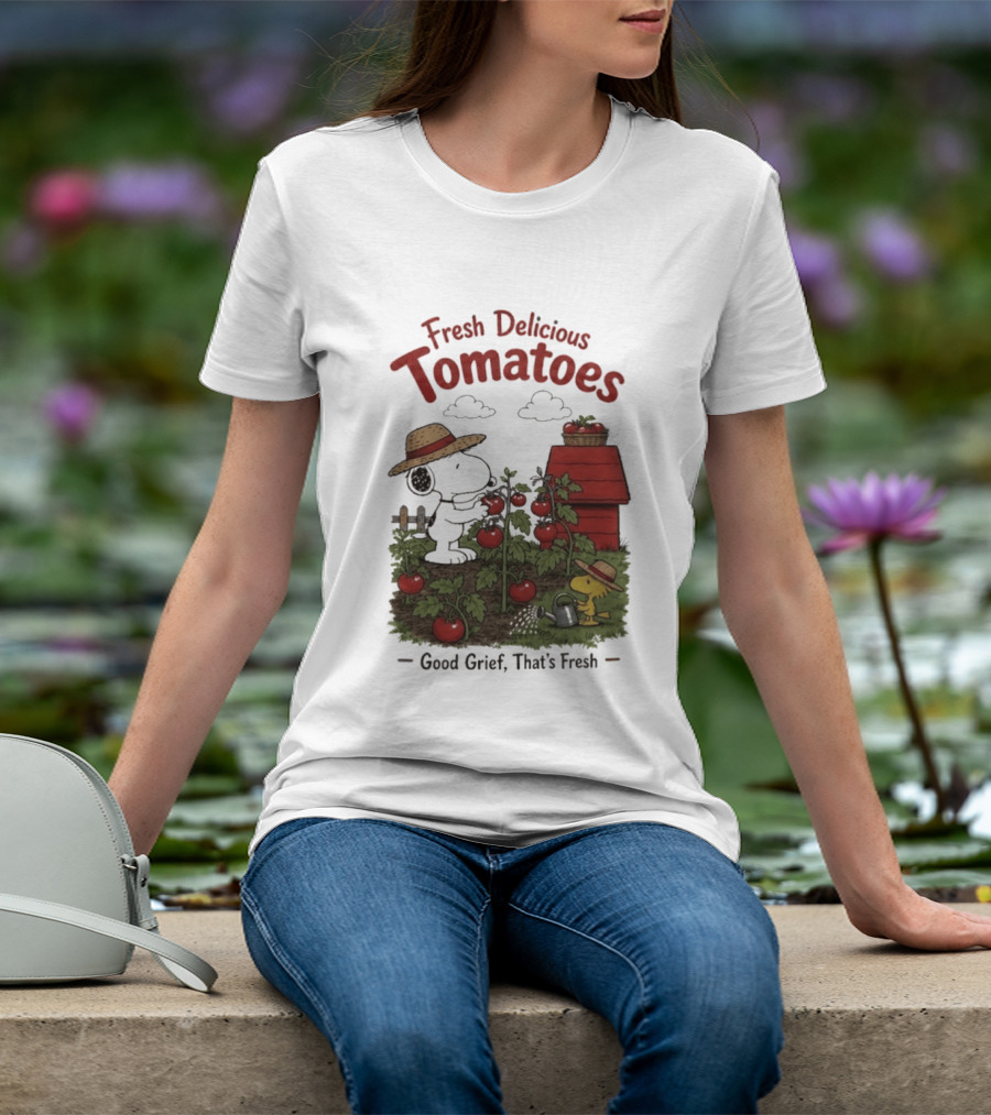Snoopy Fresh Delicious Tomatoes Good Grief That's Fresh Garden Scene T-Shirt