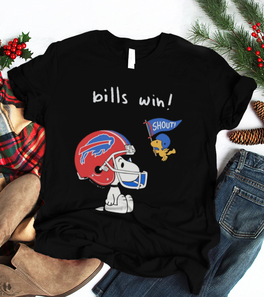 Snoopy Woodstock Buffalo Bills Win Shout Football T-Shirt