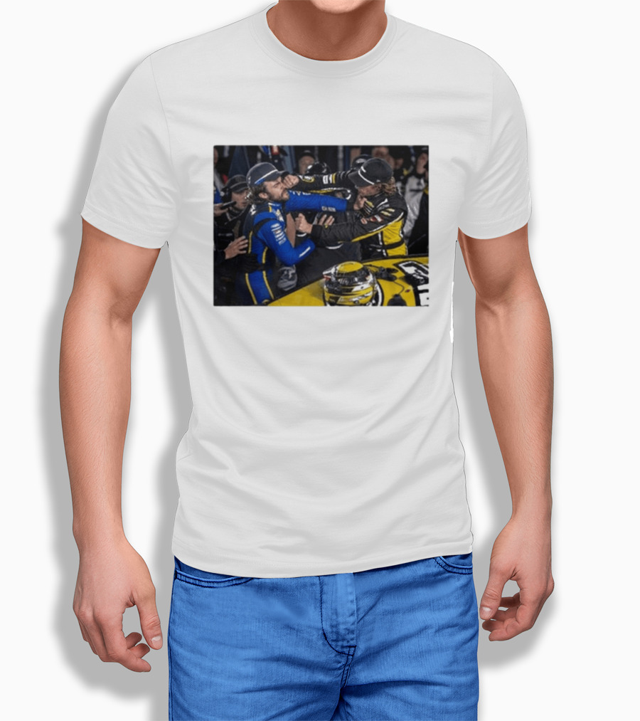 Carson Hocevar Vs Ryan Blaney NASCAR Fight Racing Rivalry Scene T-Shirt