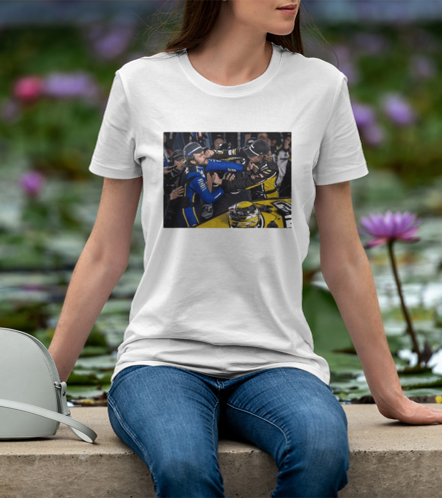 Carson Hocevar Vs Ryan Blaney NASCAR Fight Racing Rivalry Scene T-Shirt