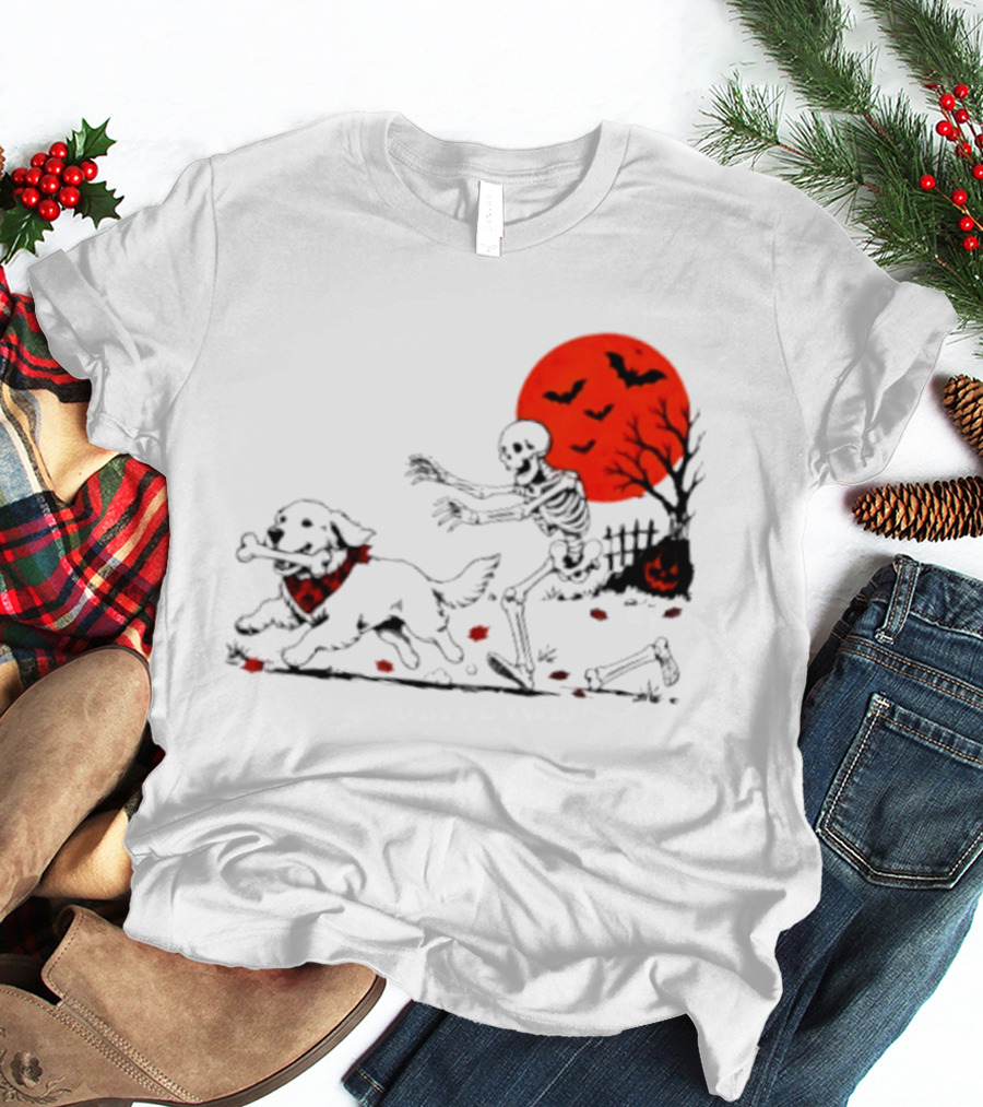 Golden Retriever And Skeleton Chase Under Red Moon With Bats And Pumpkin T-Shirt