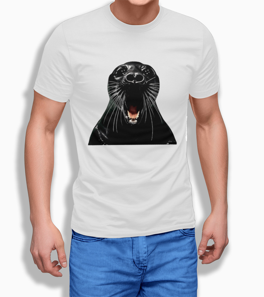 Screaming Black Seal Meme Hilarious Animal Expression T-Shirt