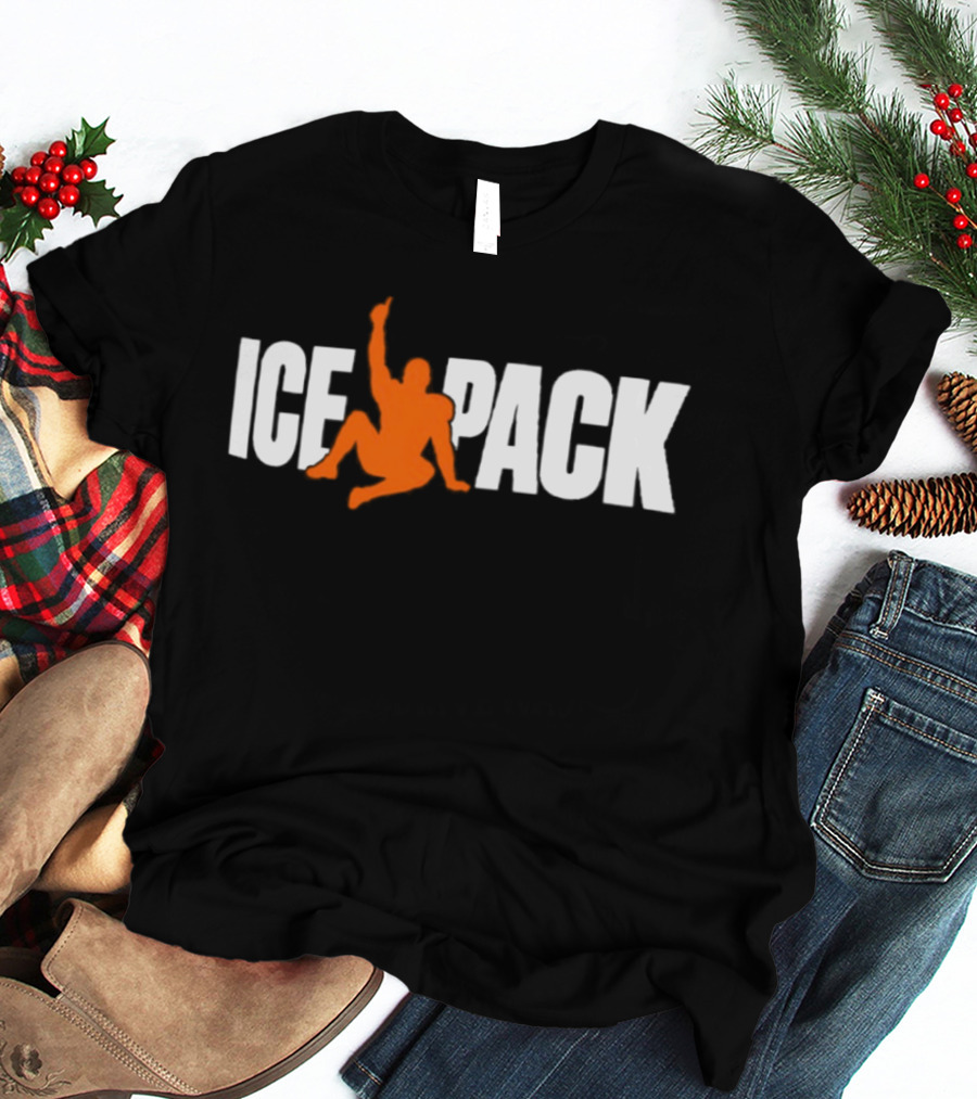 Caleb Williams Chicago Bears Ice Pack Injury Meme T-Shirt