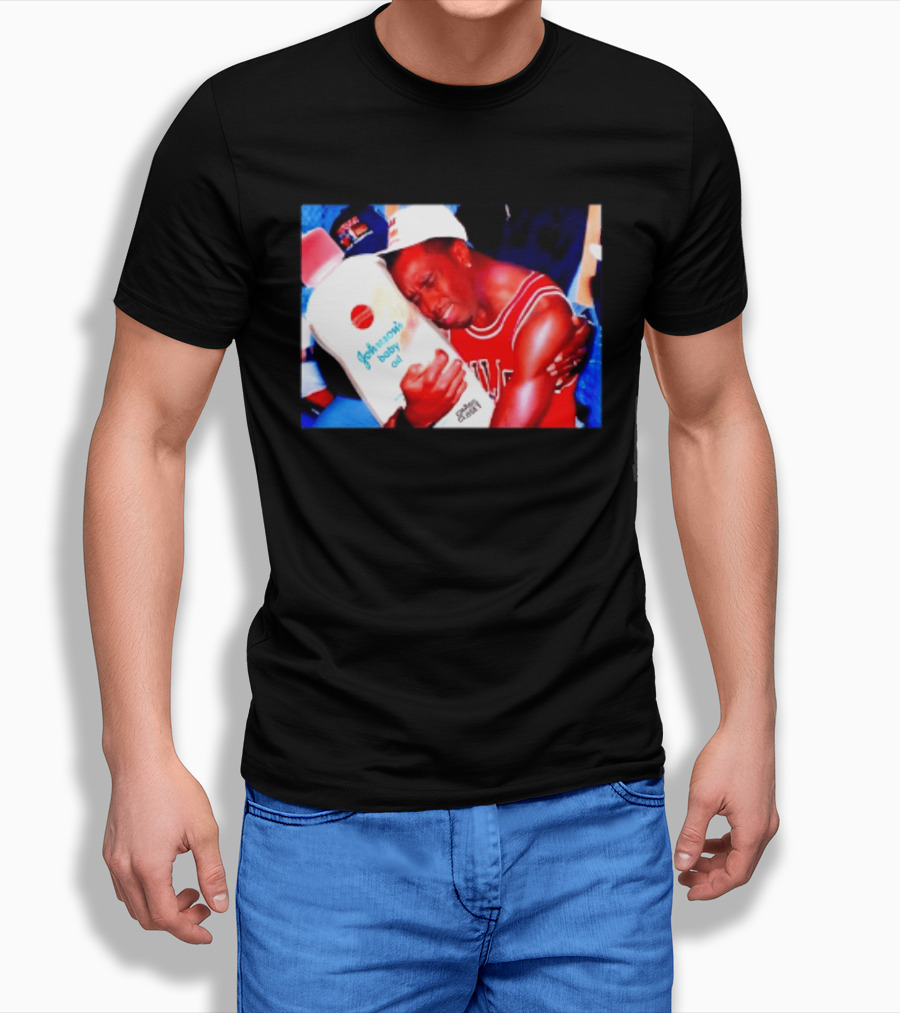 Sean Diddy Combs Johnson's Baby Oil Chicago Bulls Hugging Moment T-Shirt